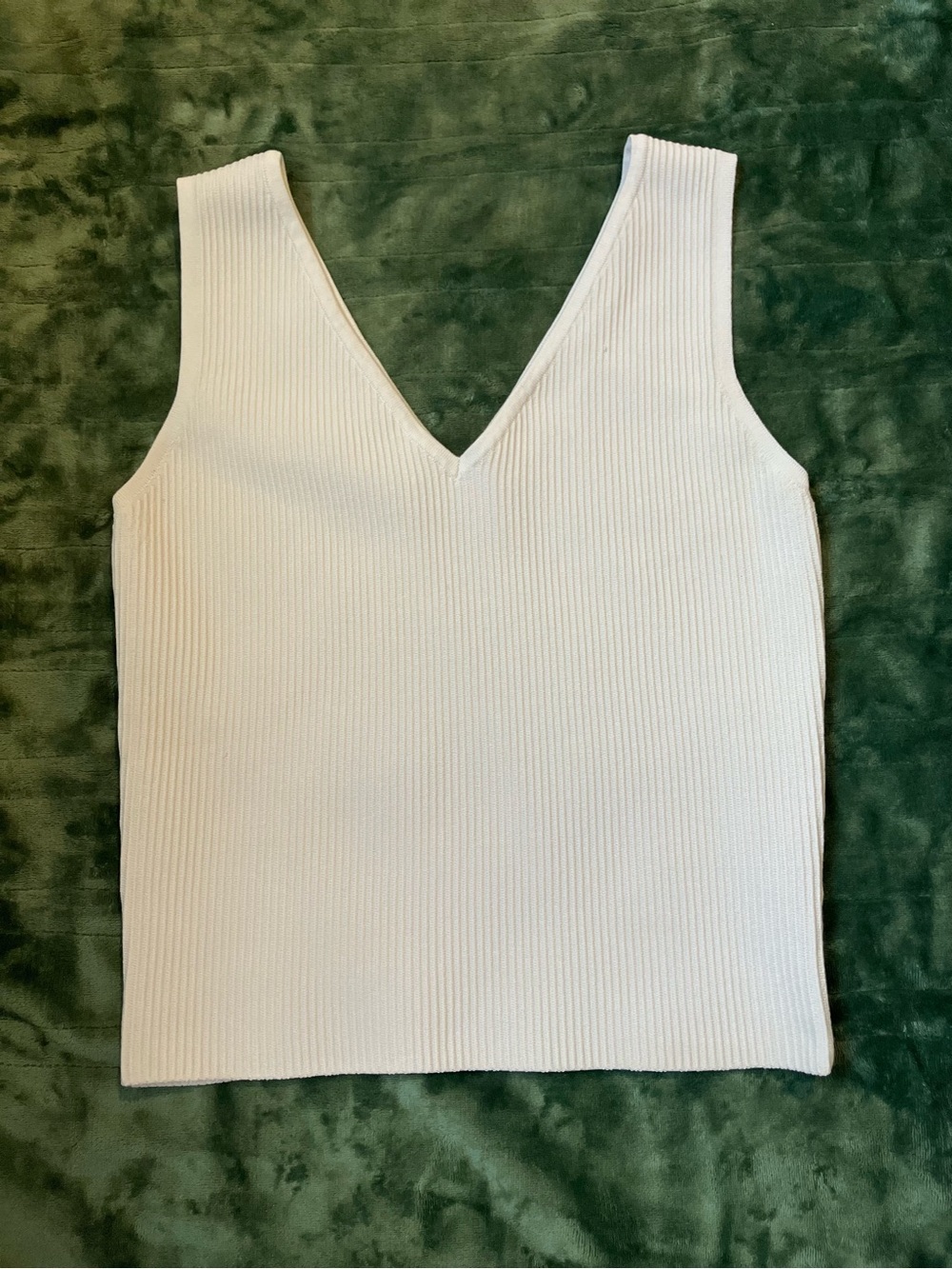 Women’s Cream Ribbed V-Neck Tank Top